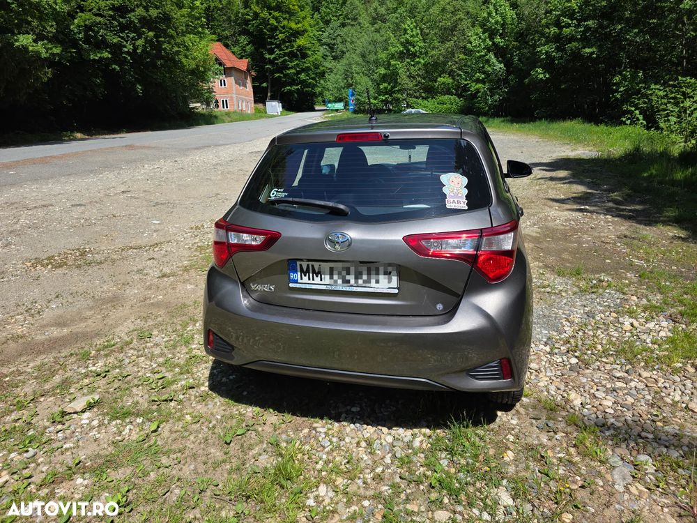 Toyota Yaris 1.5 L VVT-iE Active - 7
