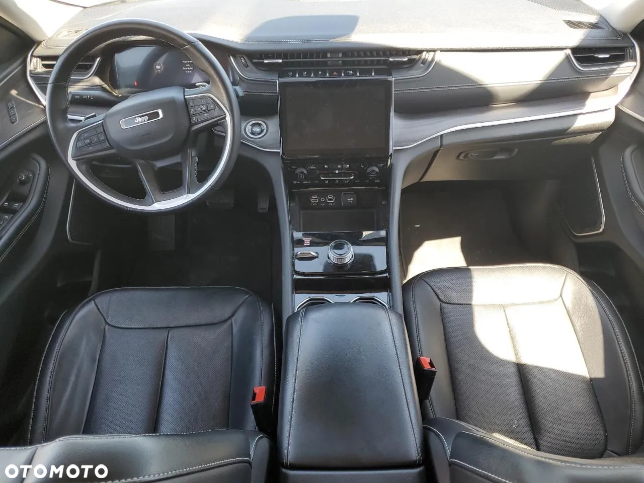 Jeep Grand Cherokee - 8