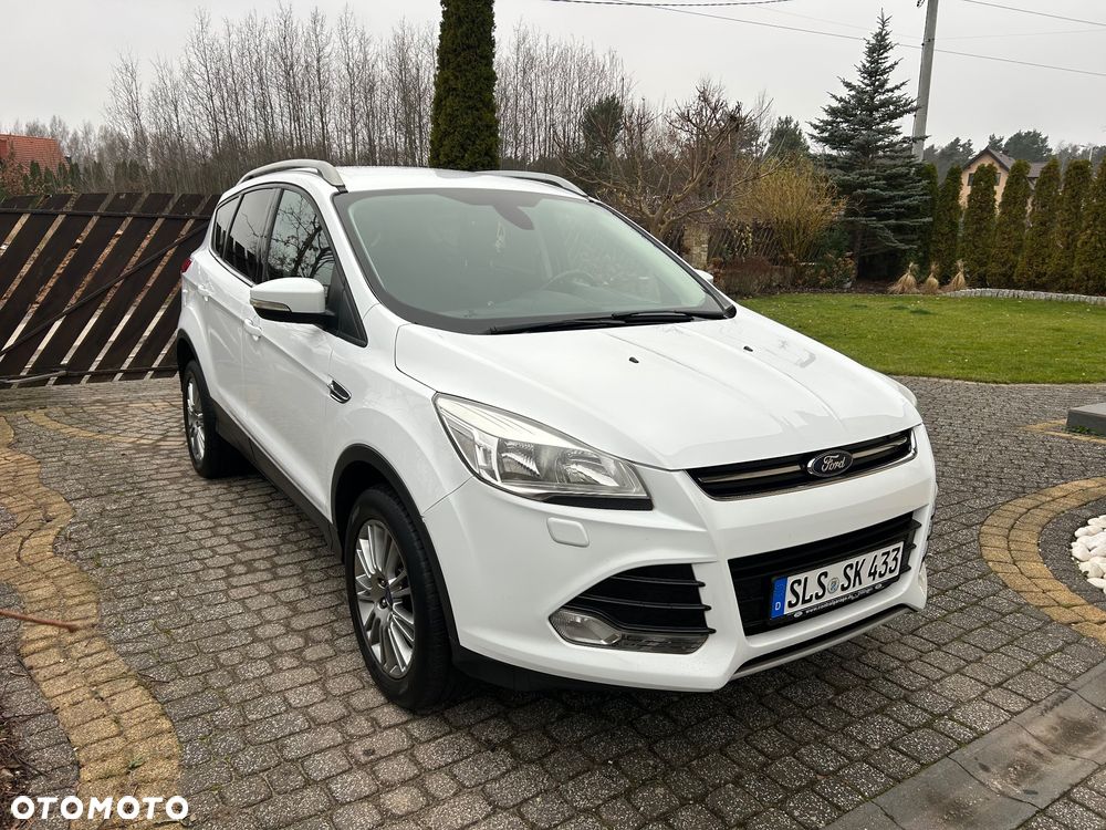Ford Kuga 1.6 EcoBoost 2x4 Titanium - 12
