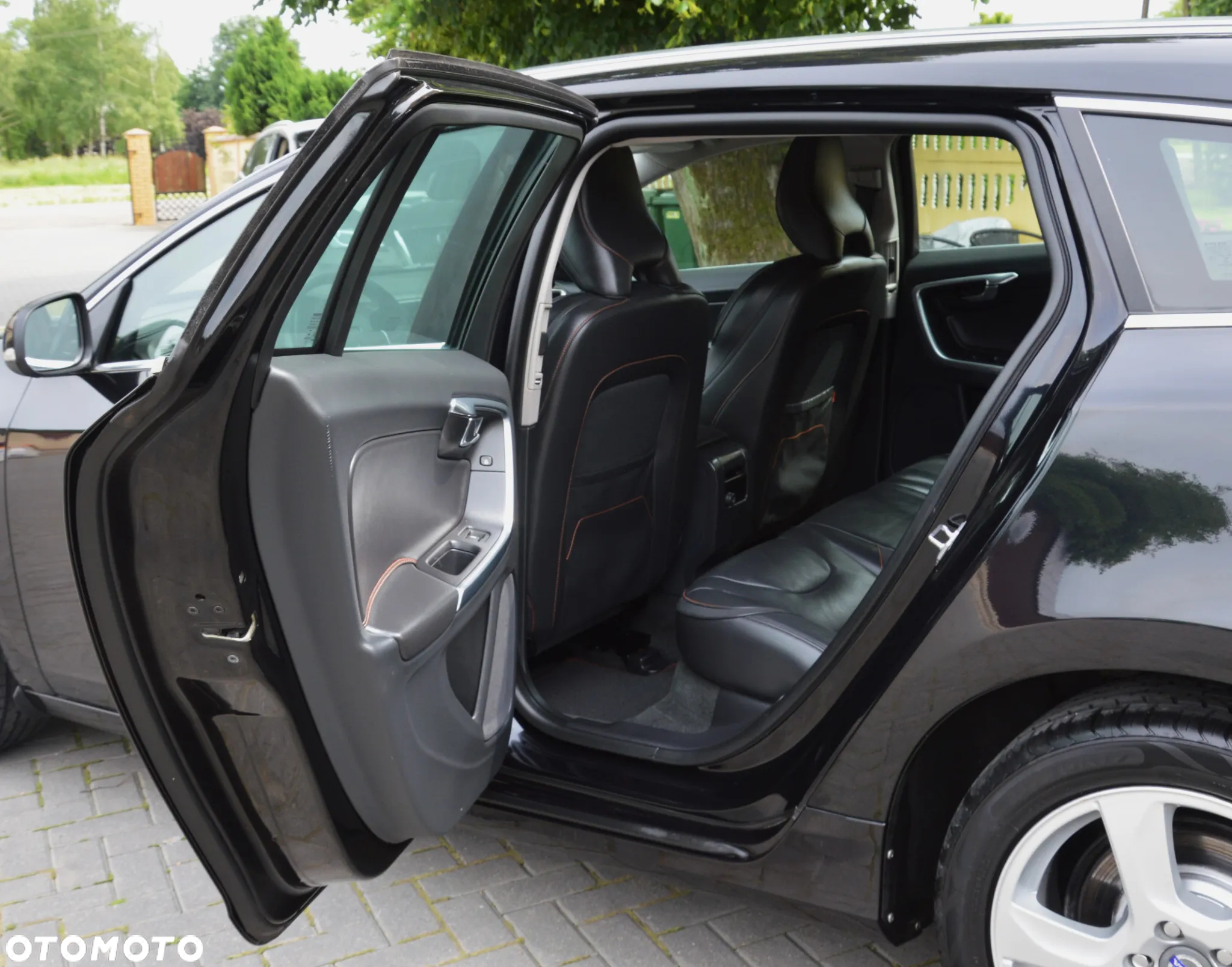 Volvo V60 - 33