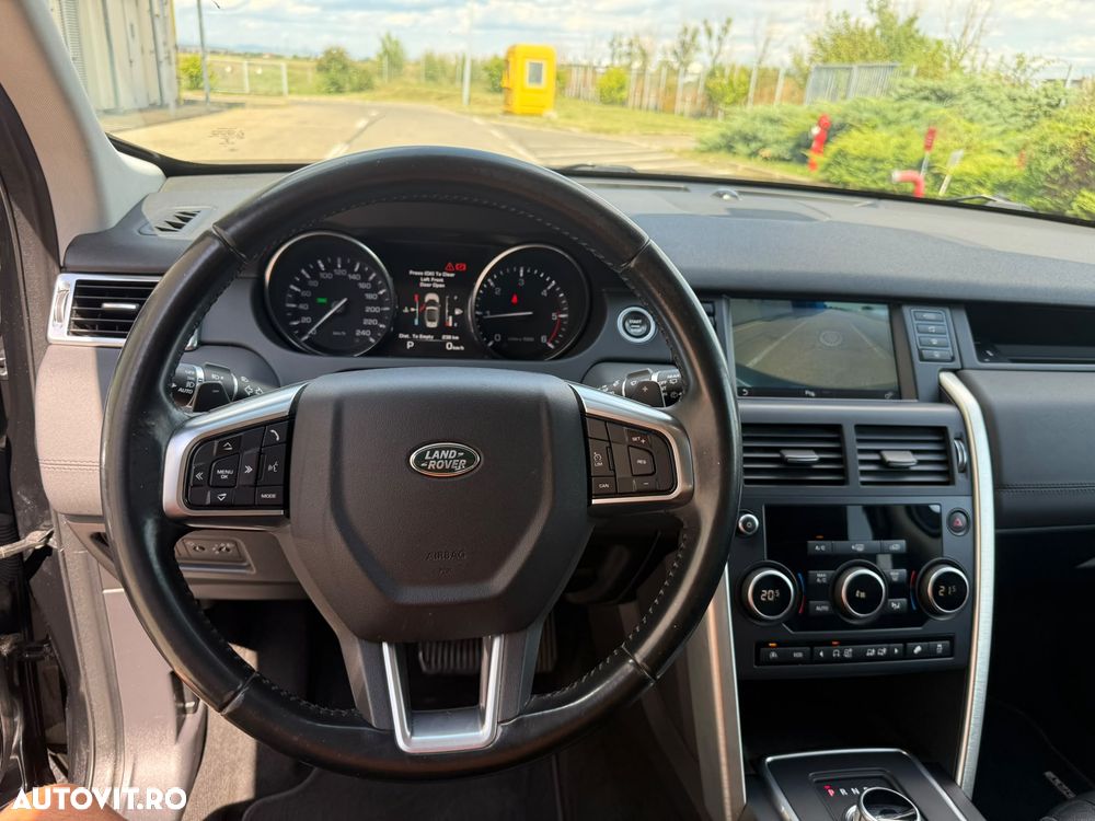 Land Rover Discovery Sport - 18