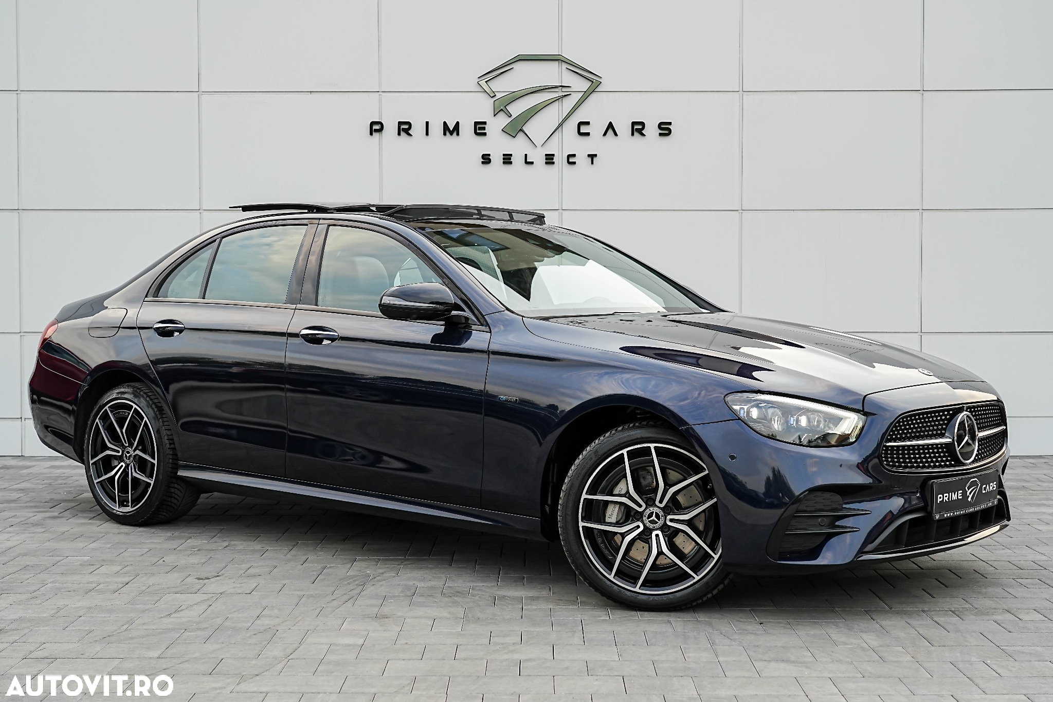 Mercedes-Benz E 350e 9G-TRONIC AMG Line - 22
