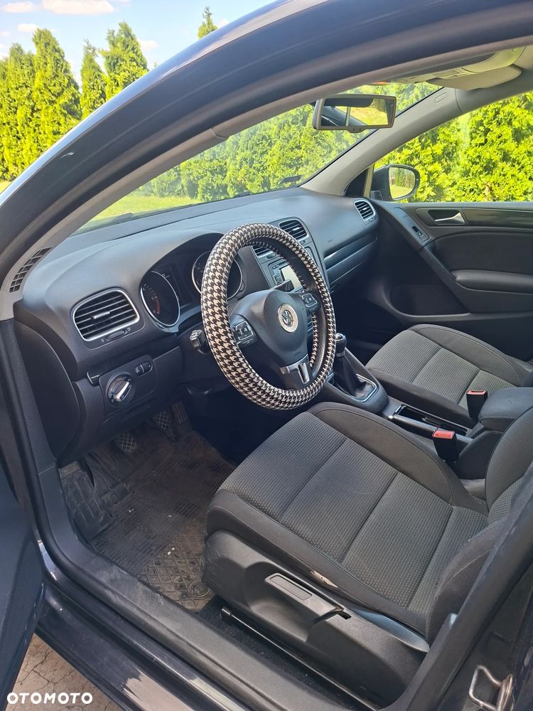 Volkswagen Golf 1.6 TDI Highline - 6