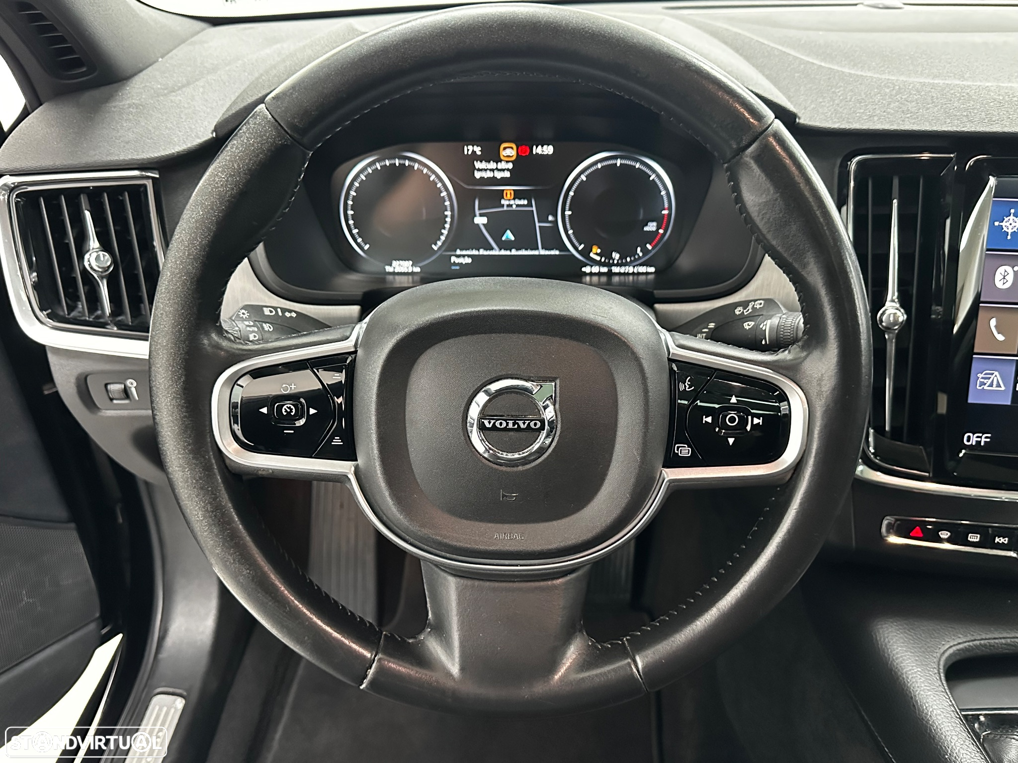 Volvo V90 2.0 D4 Momentum Plus Geartronic - 4