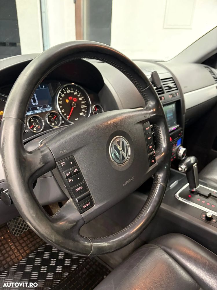 Volkswagen Touareg 3.0 V6 TDI DPF Automatik - 23