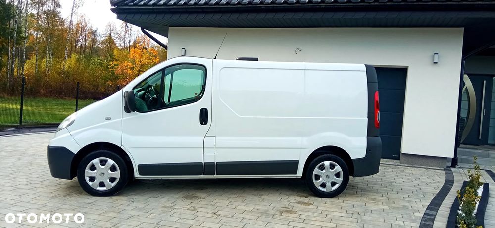 Renault Trafic - 11