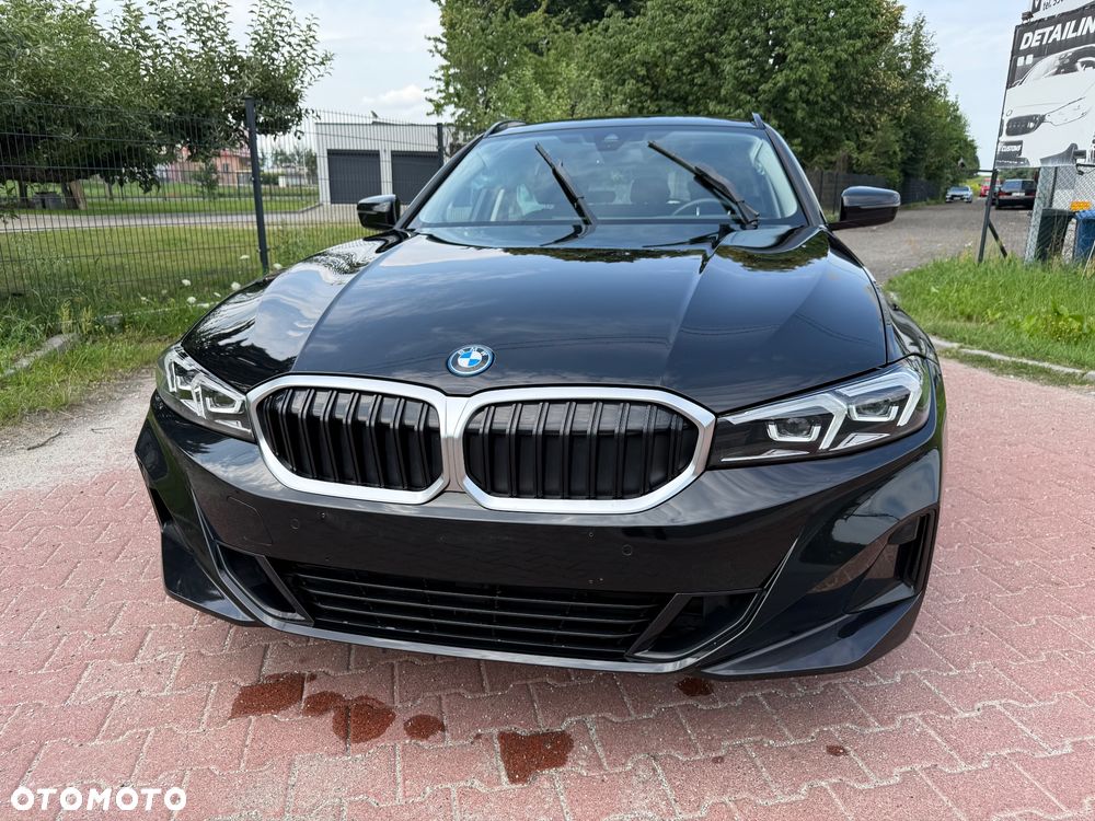 BMW Seria 3 320e PHEV sport - 2