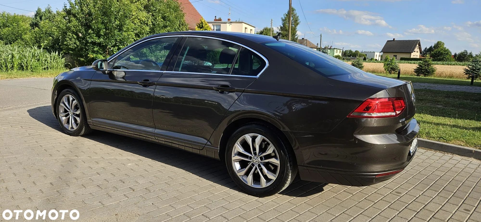Volkswagen Passat 2.0 TDI BMT Comfortline - 1