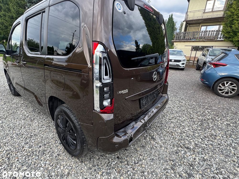 Opel Combo 1.2 Turbo Start/Stop - 16