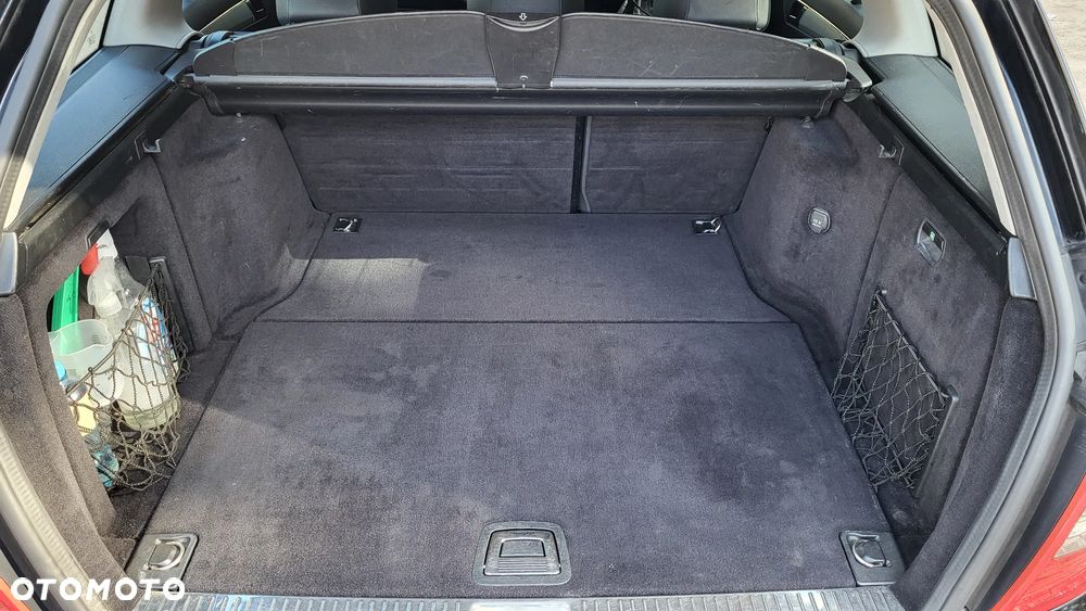 Mercedes-Benz Klasa C 180 Kompressor Automatik BlueEFFICIENCY Avantgarde - 12