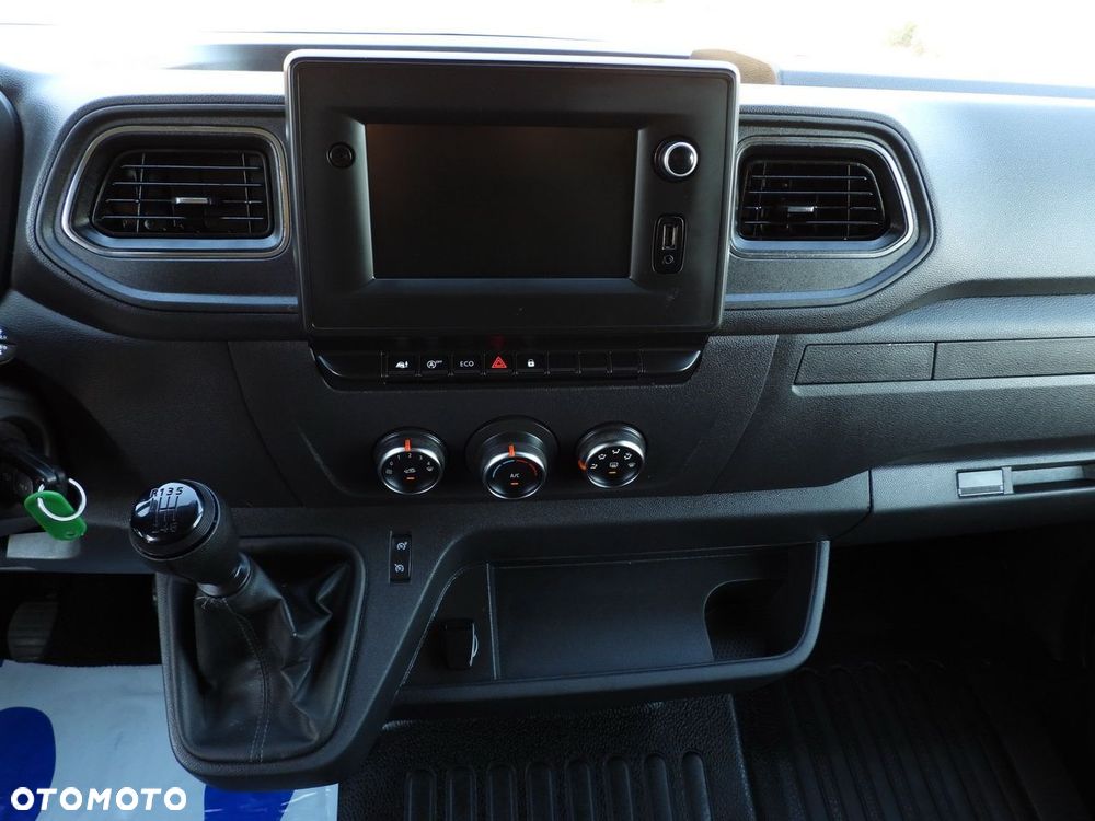 Renault MASTER PLANDEKA WINDA 9 PALET WEBASTO TEMPOMAT LEDY PNEUMATYKA KLIMATYZACJA  165KM - 35