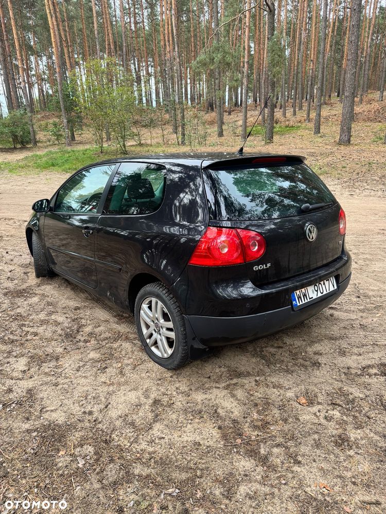 Volkswagen Golf 1.4 TSI Comfortline DSG - 4