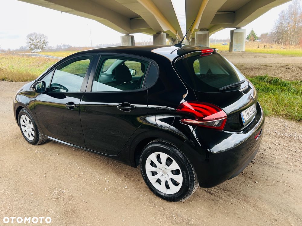 Peugeot 208 PureTech 68 Like - 8