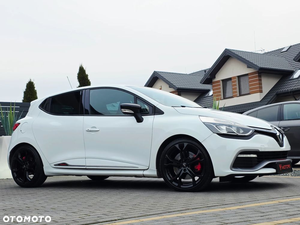 Renault Clio TCe 220 EDC R.S Trophy - 36