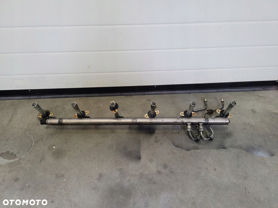 LISTWA WTRYSKOWA MERCEDES ACTROS MP4 A4710780245 - 2