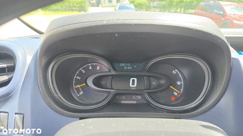 Opel Vivaro L1H1 2.7t Essentia Business - 14