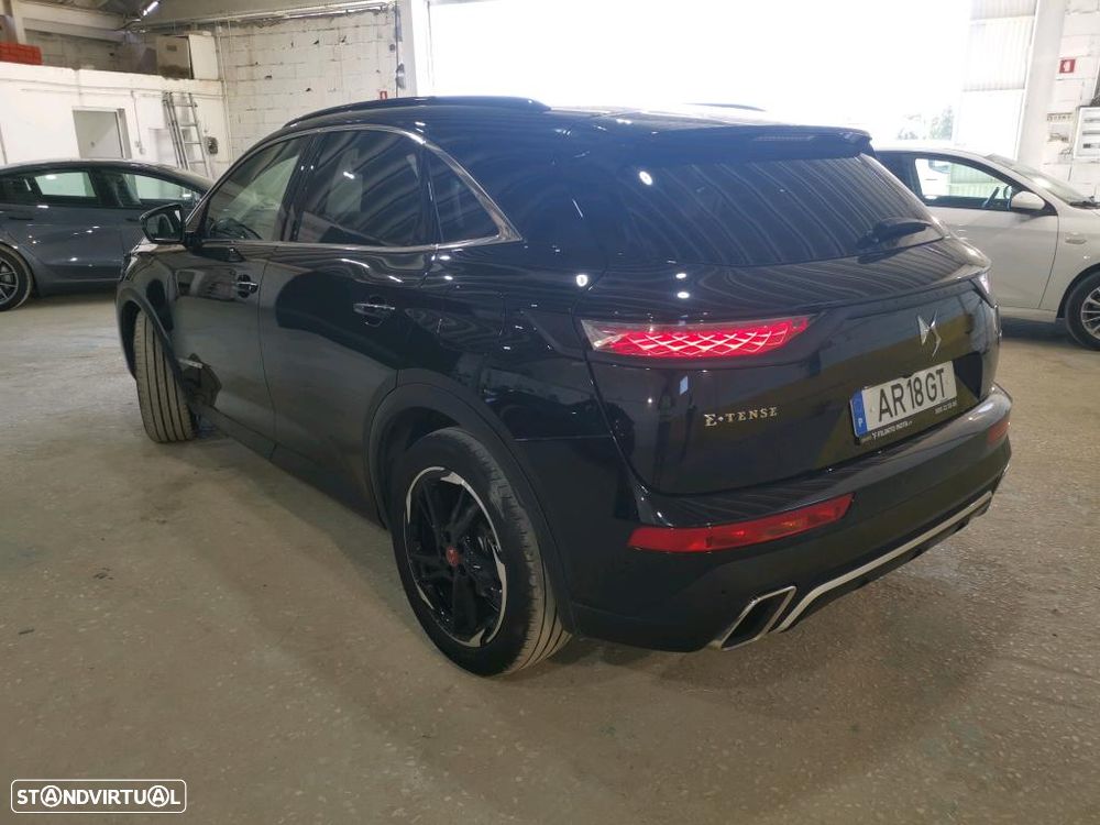 DS DS7 Crossback E-Tense Performance Line EAT8 - 2