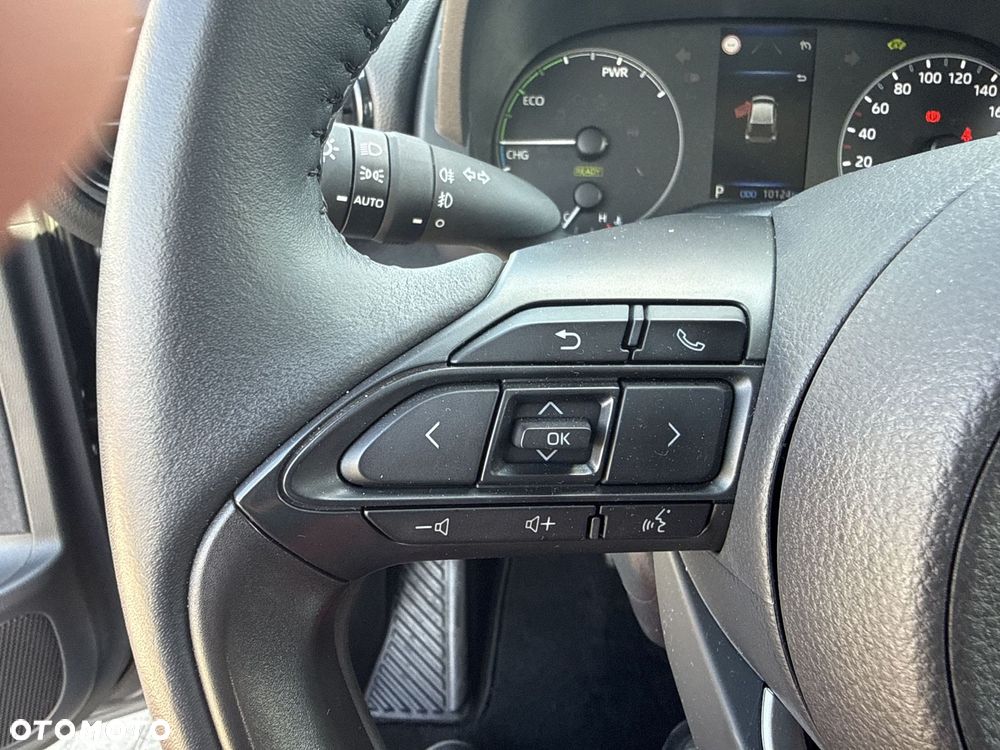 Toyota Yaris - 16