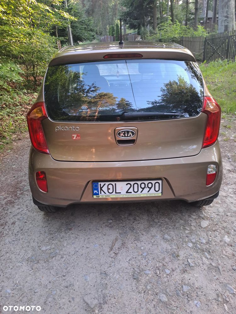 Kia Picanto 1.0 L - 4
