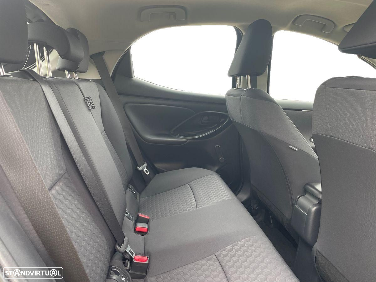 Toyota Yaris 1.5 HDF Comfort Plus - 7