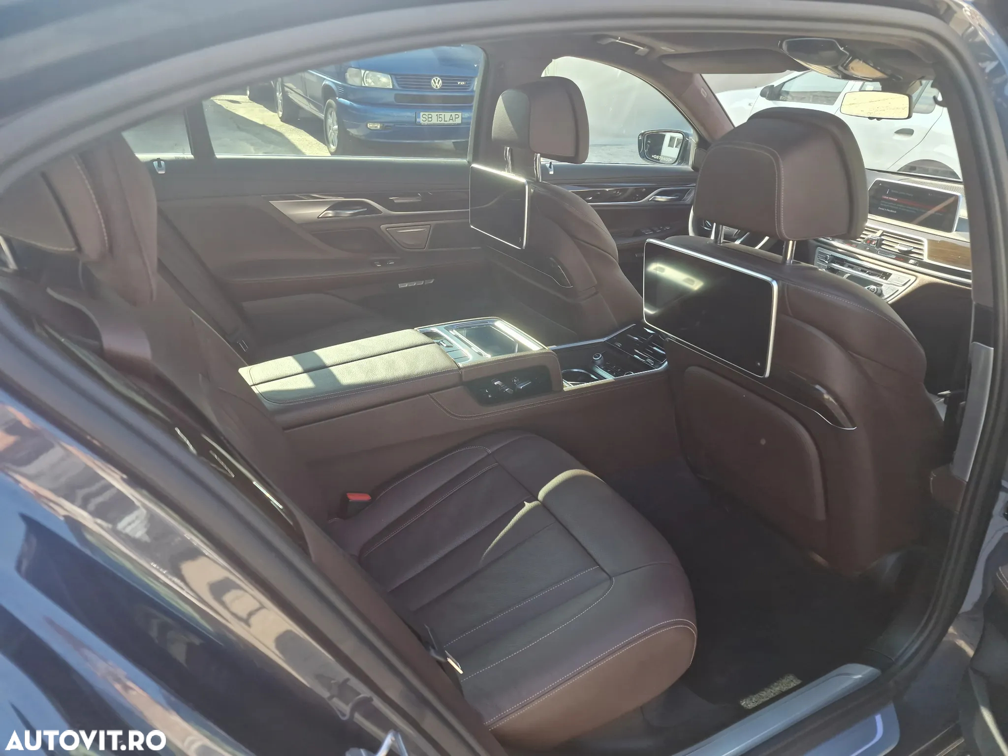BMW Seria 7 730Ld xDrive - 22