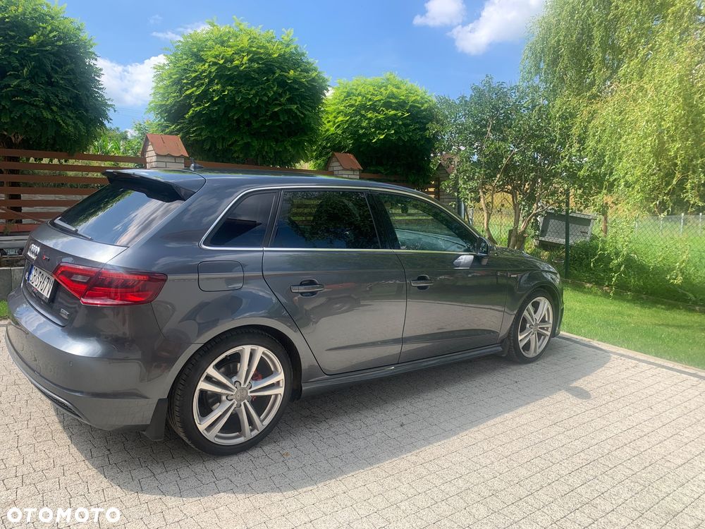 Audi A3 2.0 TDI (clean diesel) quattro S tronic S line Sportpaket - 4