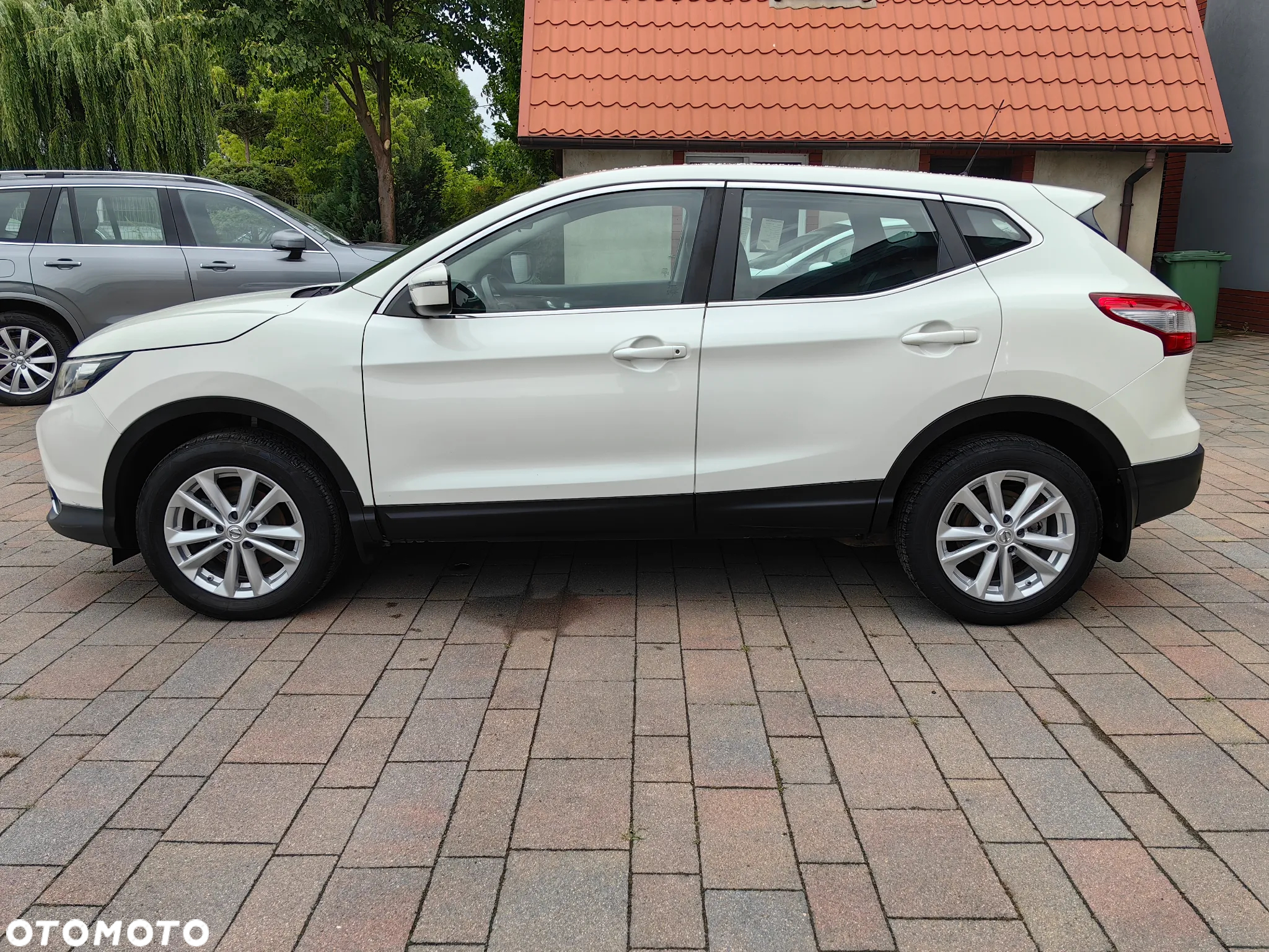 Nissan Qashqai 1.5 dCi Tekna - 4