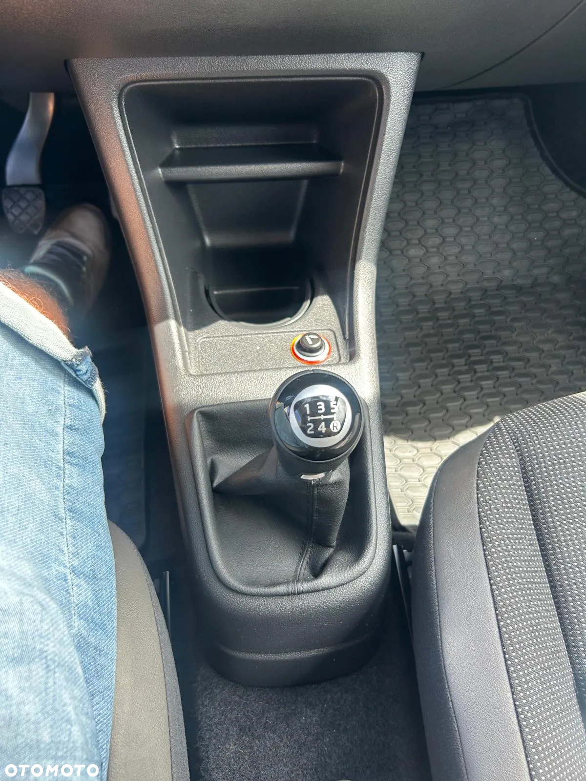 Volkswagen up! 1.0 take CityLine - 20