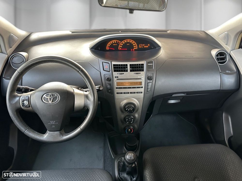 Toyota Yaris 1.0 VVT-i ACtive+AC - 7