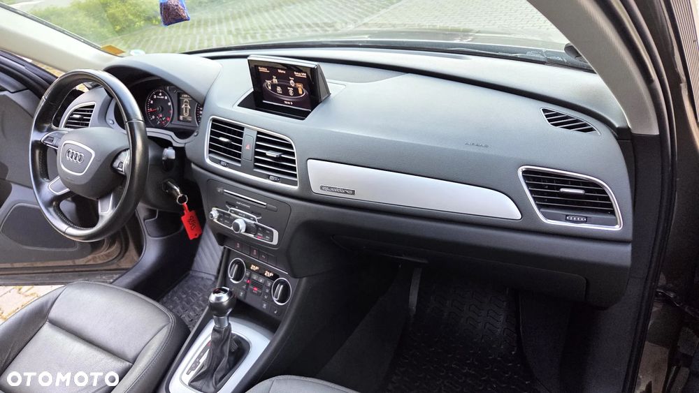 Audi Q3 2.0 TFSI Quattro S tronic sport - 26