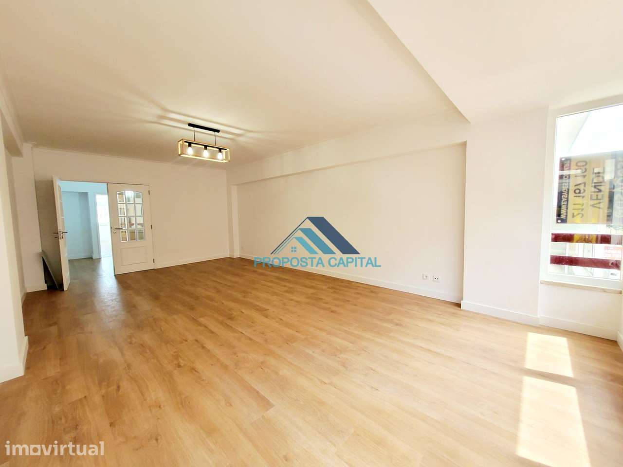 APARTAMENTO T3 TOTALMENTE REMODELADO | ESTRADA DA LUZ - COM GARAGEM - Grande imagem: 5/56