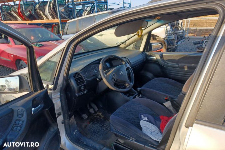 Geam usa fata dreapta 43R-007022 43R-007022 Opel Zafira A [1999 - 200 - 8