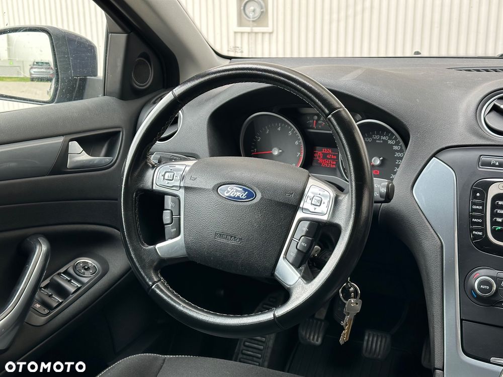 Ford Mondeo 1.6 Titanium - 18