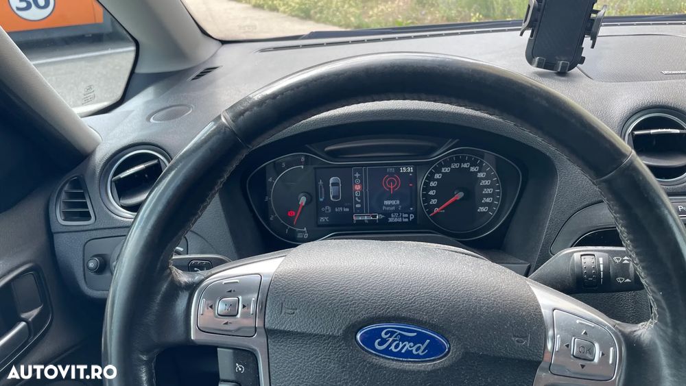 Ford Galaxy 2.0 TDCi Powershift Titanium - 8
