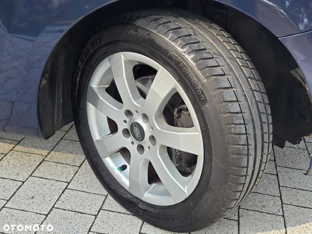 Ford Focus - 26