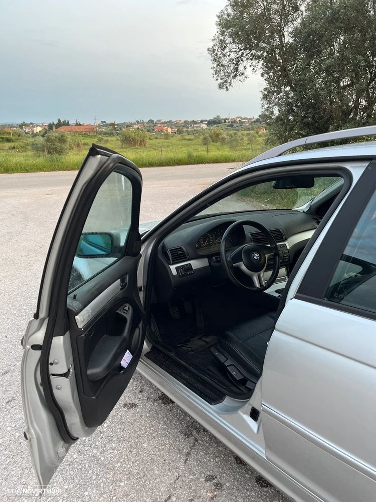 BMW 320 d Touring - 8