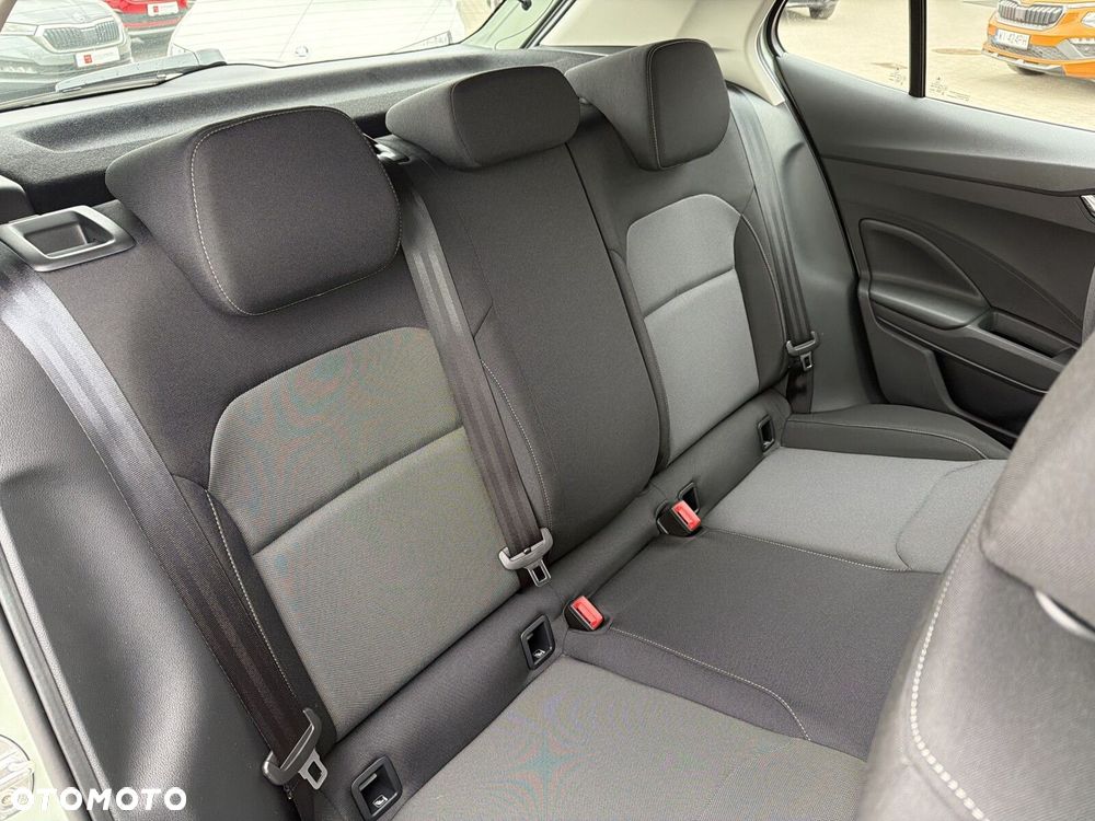 Skoda Fabia 1.0 TSI Drive DSG - 22