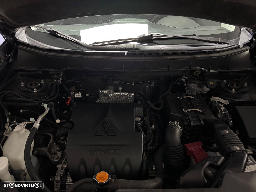 Mitsubishi ASX 1.6 Instyle - 23