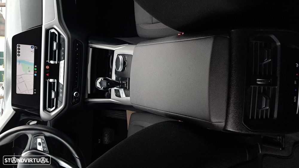 BMW 330 e Corporate Edition Auto - 26