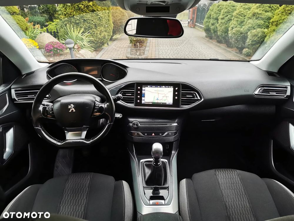 Peugeot 308 e-HDi 115 Stop & Start Access - 8