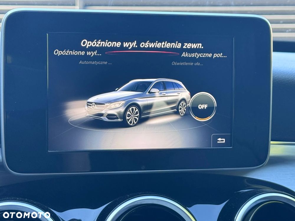 Mercedes-Benz Klasa C - 33