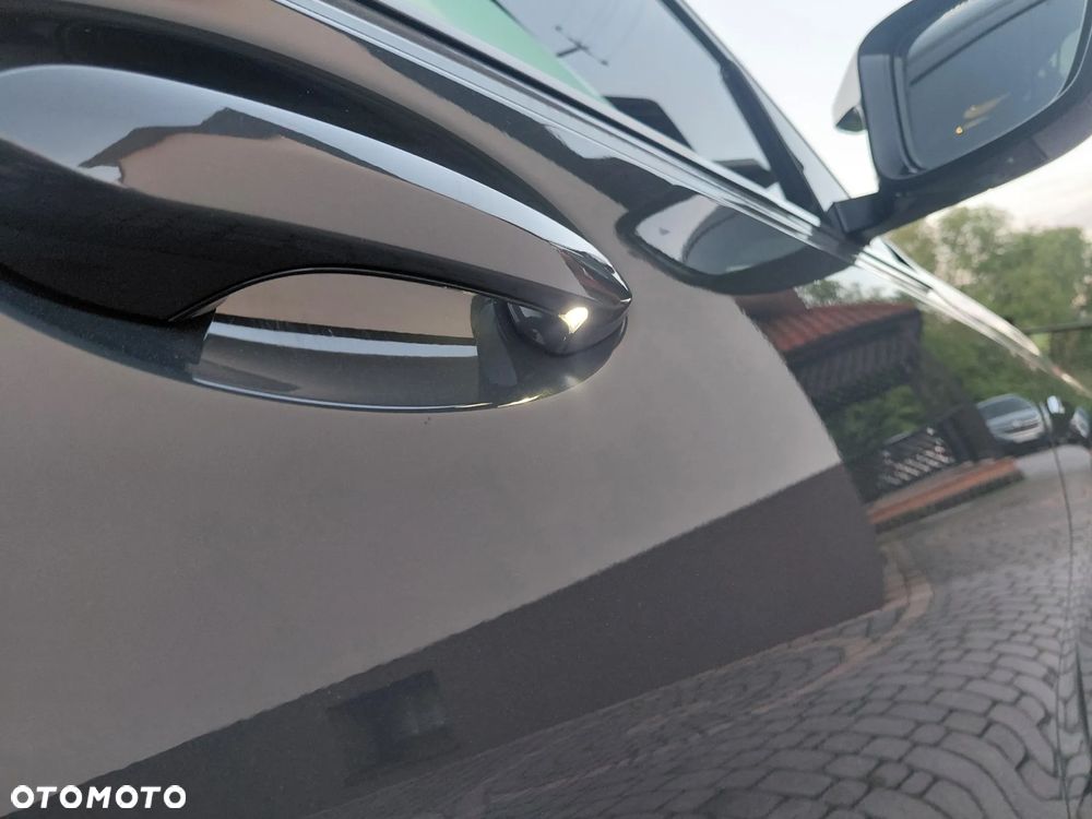 BMW Seria 3 - 32