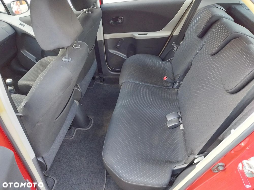 Toyota Yaris 1.0 Terra - 17