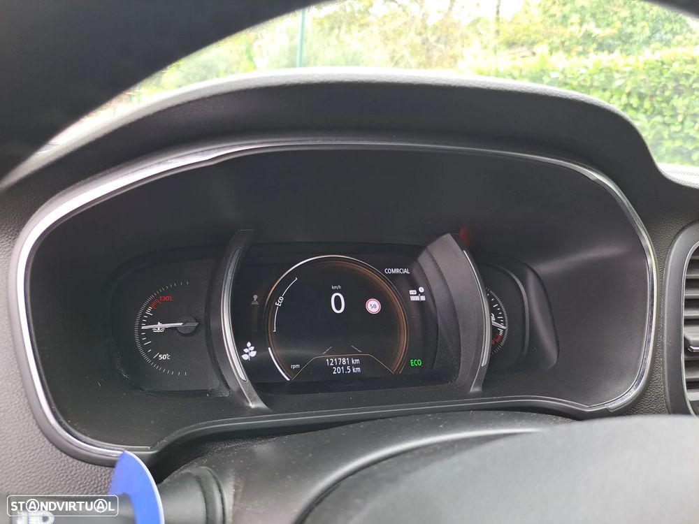 Renault Mégane - 25