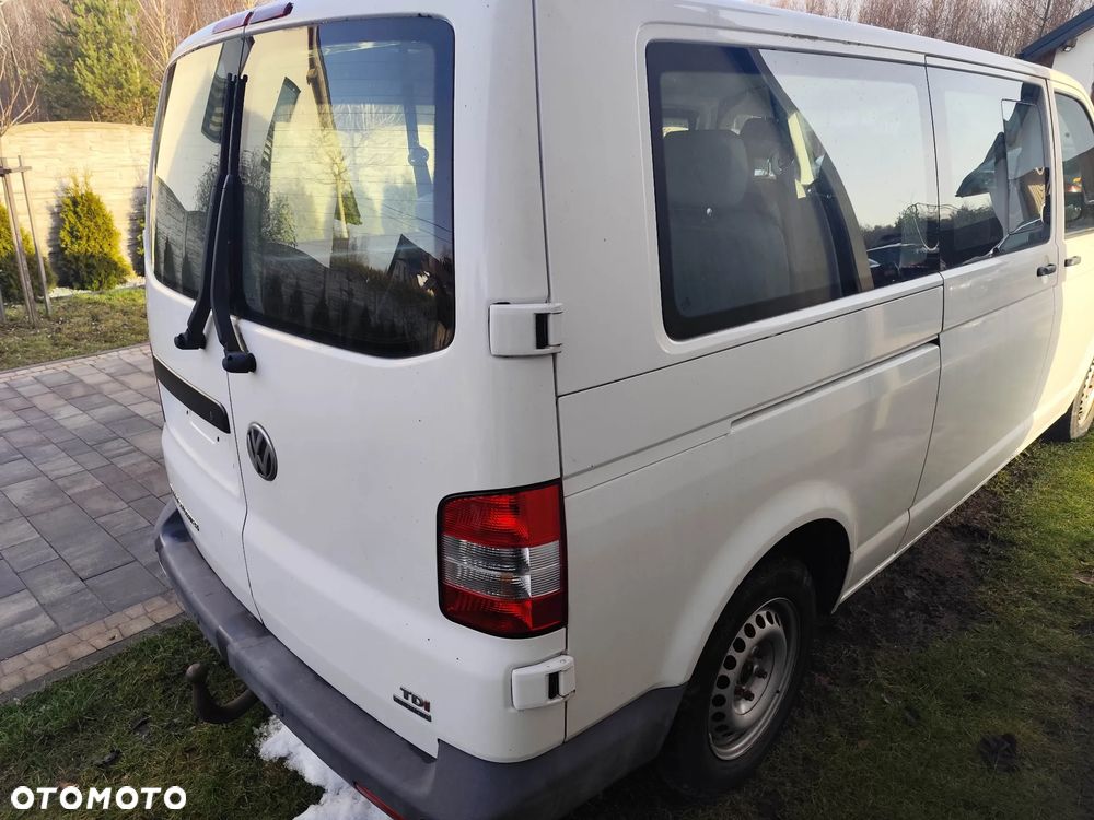 Volkswagen Transporter - 4