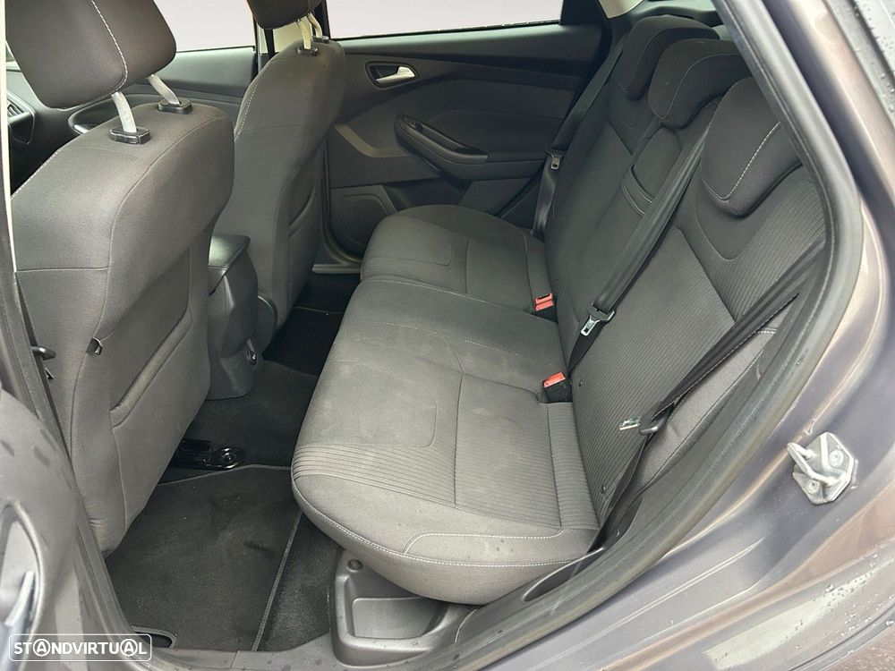 Ford Focus SW 1.0 EcoBoost Titanium - 13