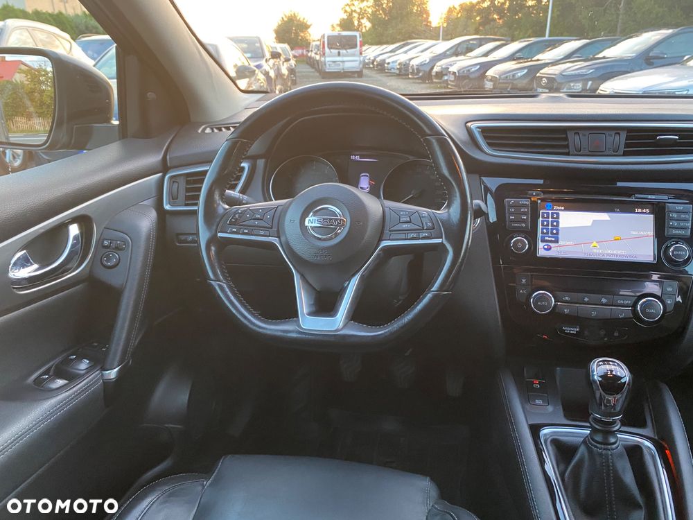 Nissan Qashqai 1.6 DIG-T Tekna+ - 33