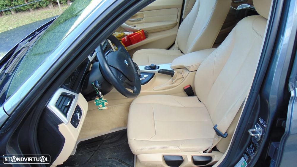 BMW 318 d Auto Line Luxury - 8