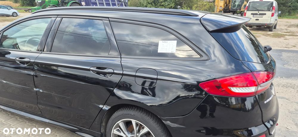Ford Mondeo 1.5 EcoBoost ST-Line X - 29