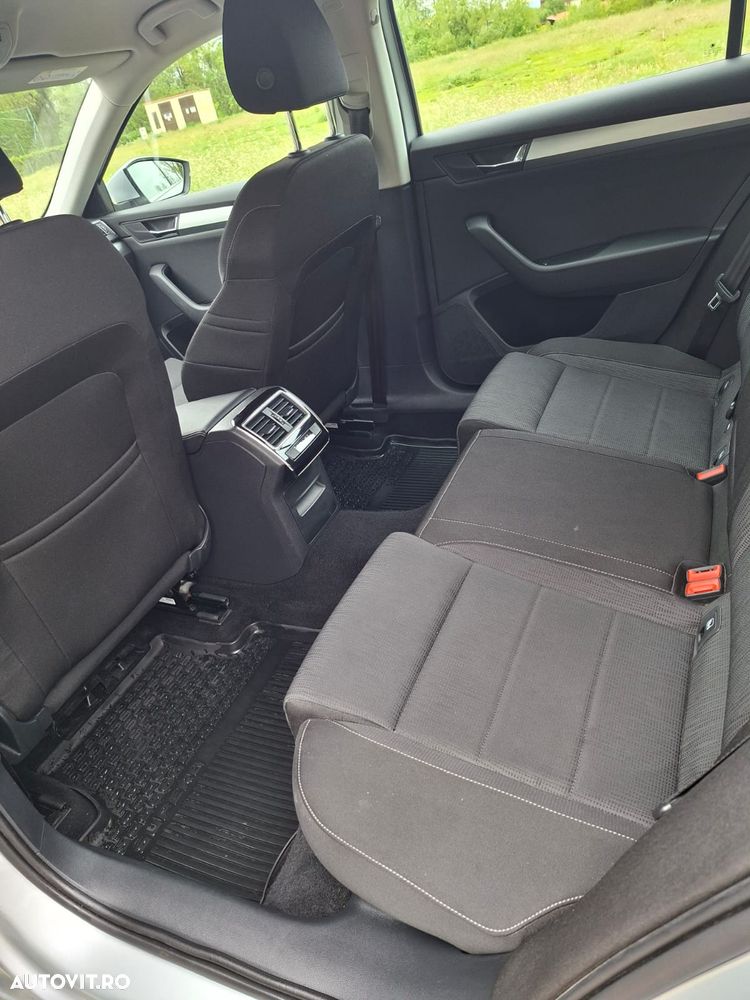 Skoda Superb 2.0 TDI Ambition - 3